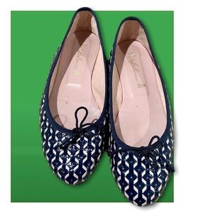 𝙿𝚛𝚎𝚝𝚝𝚢 𝙱𝚊𝚕𝚕𝚎𝚛𝚒𝚗𝚊𝚜 • Woven Flats